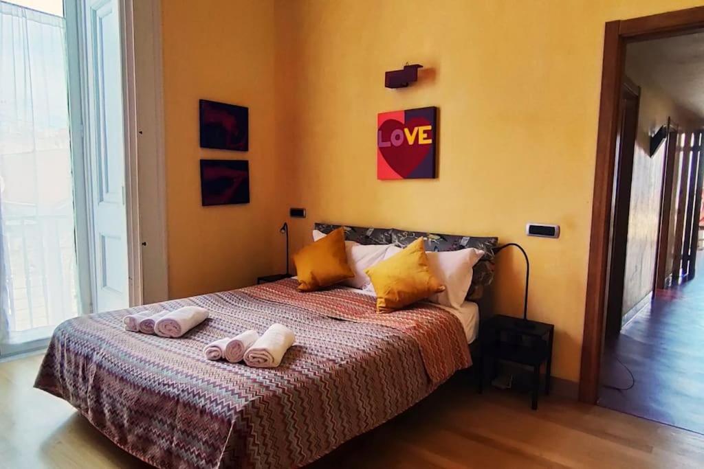 Ca'Sa Apartment Napoli Bagian luar foto